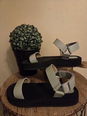 ABLE Macy Sage Green Leather Hook & Loop Gorpcore Platform Ankle Strap Sandals 7